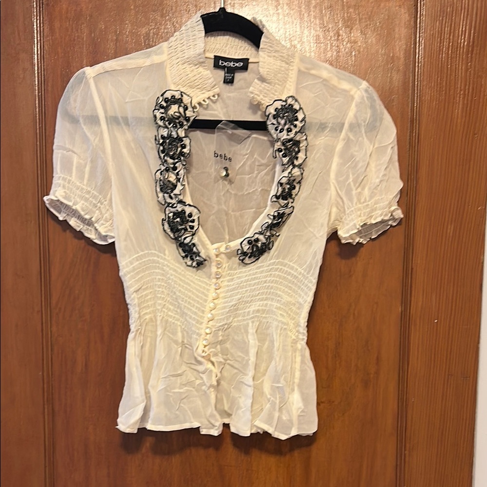 Bebe White Ruffled Women's Top brand new